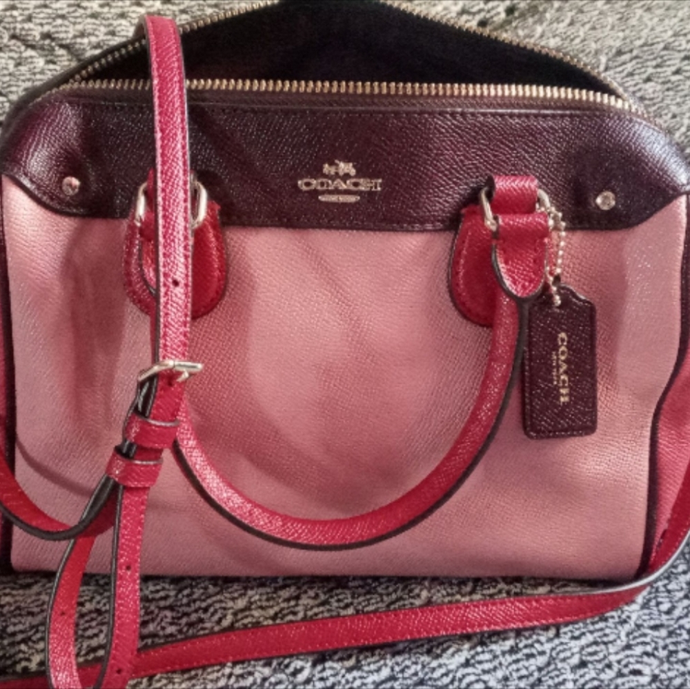 Coach Mini Bennett Satchel 💕